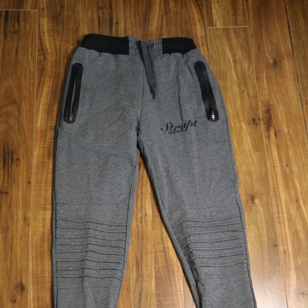 Strapt Apparel Grey Joggers; Size XS